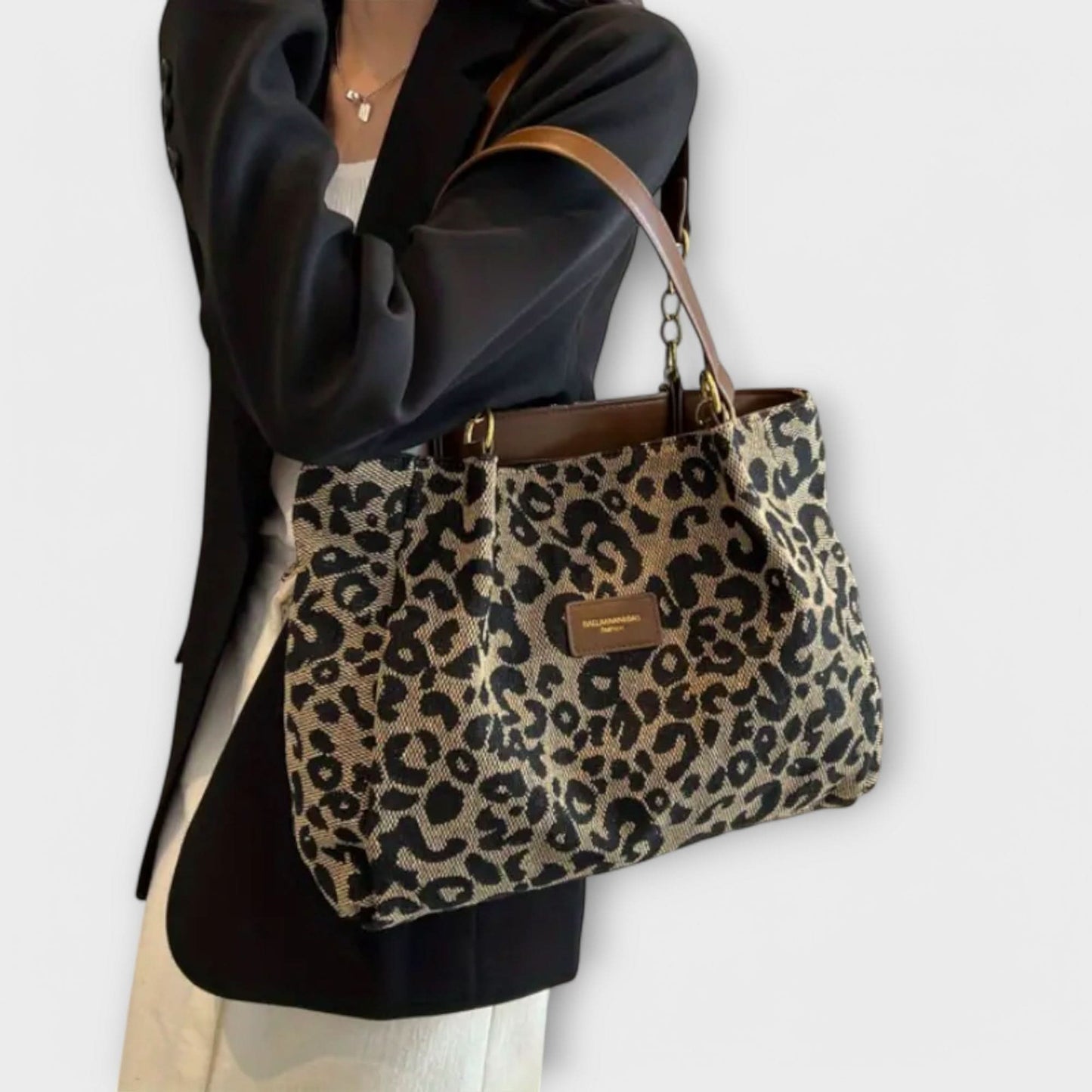 SAVANNA PRINT TOTE