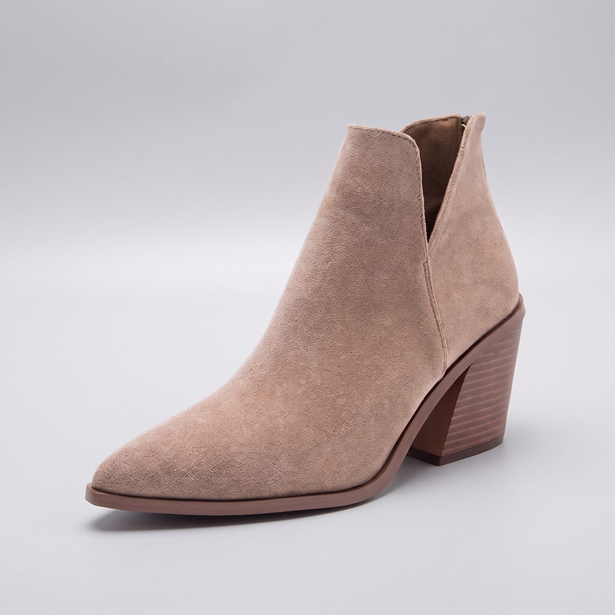 WILLOW COUNTRY ANKLE BOOTS