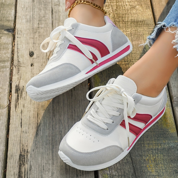 LUNAWALK™ SNEAKERS