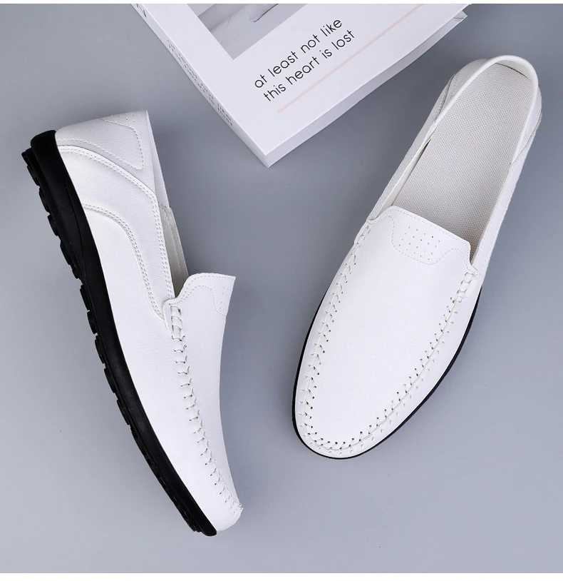 HANDMADE ITALIAN MOCCASION