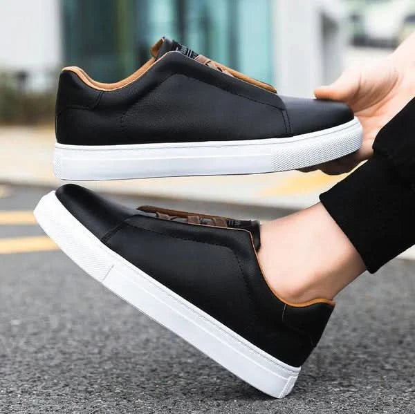WESTCOURT TRAINER