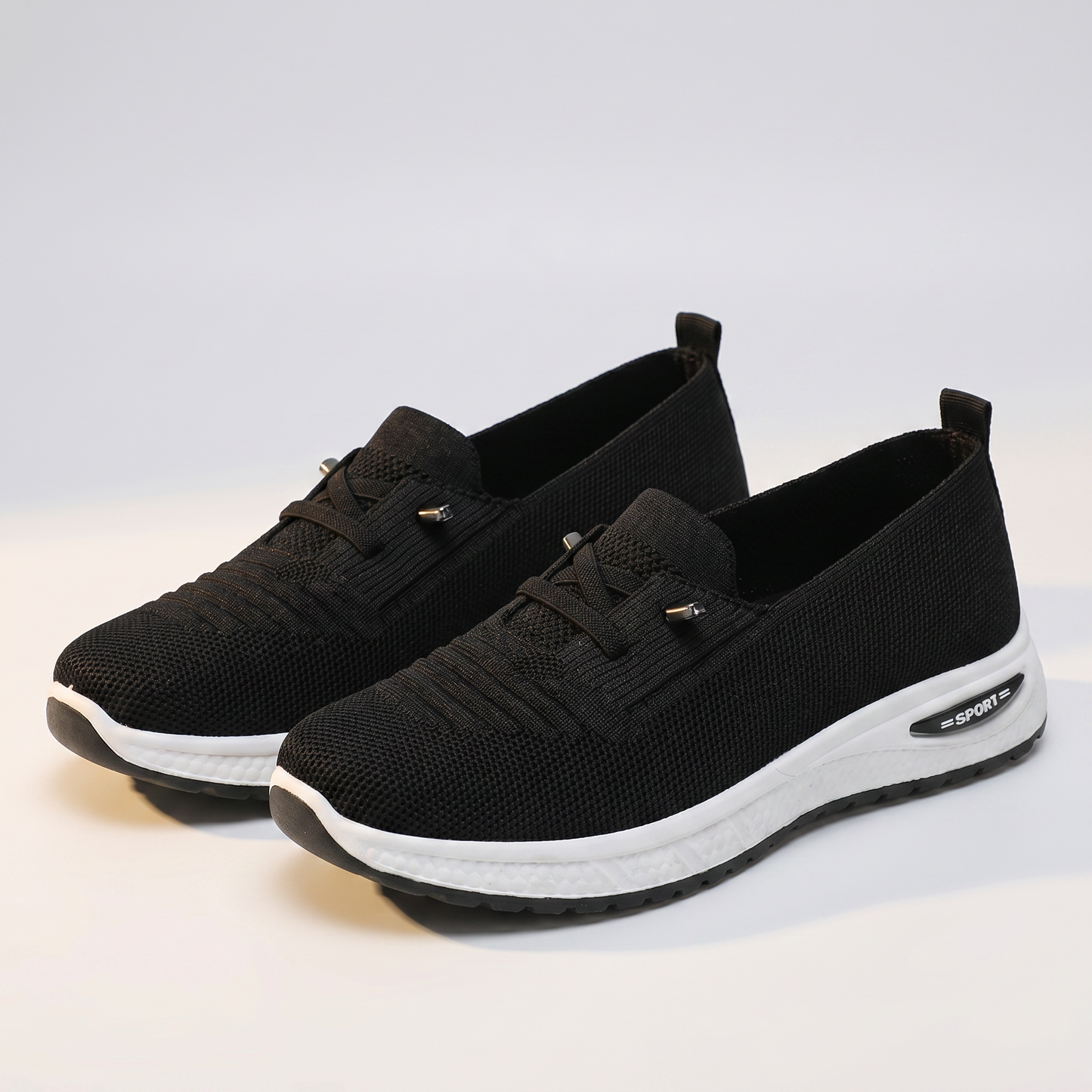 NELLIE WALKING TRAINERS