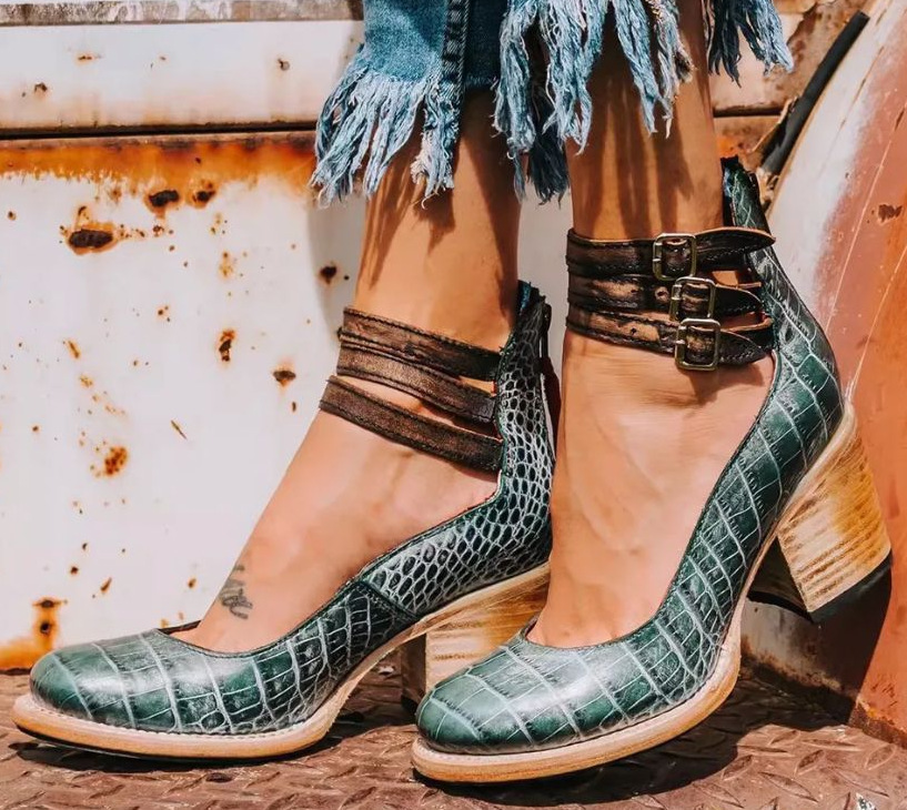 VERONA™ VINTAGE ANKLE STRAP SANDAL HEELS