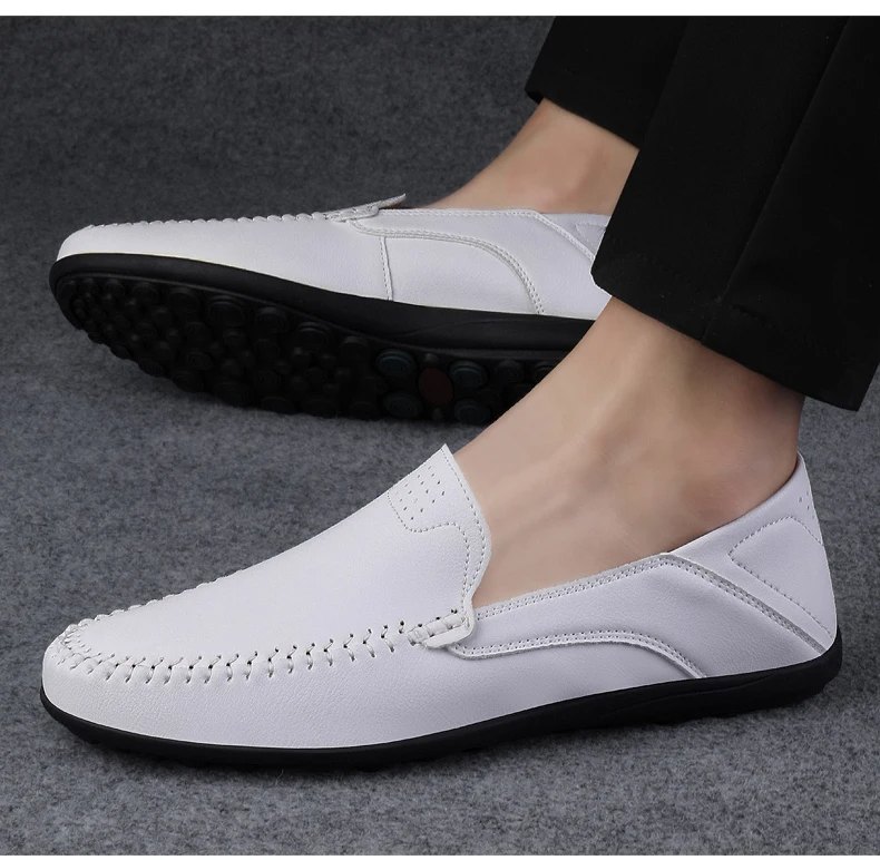 HANDMADE ITALIAN MOCCASION