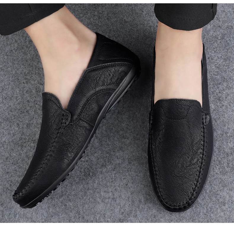 HANDMADE ITALIAN MOCCASION