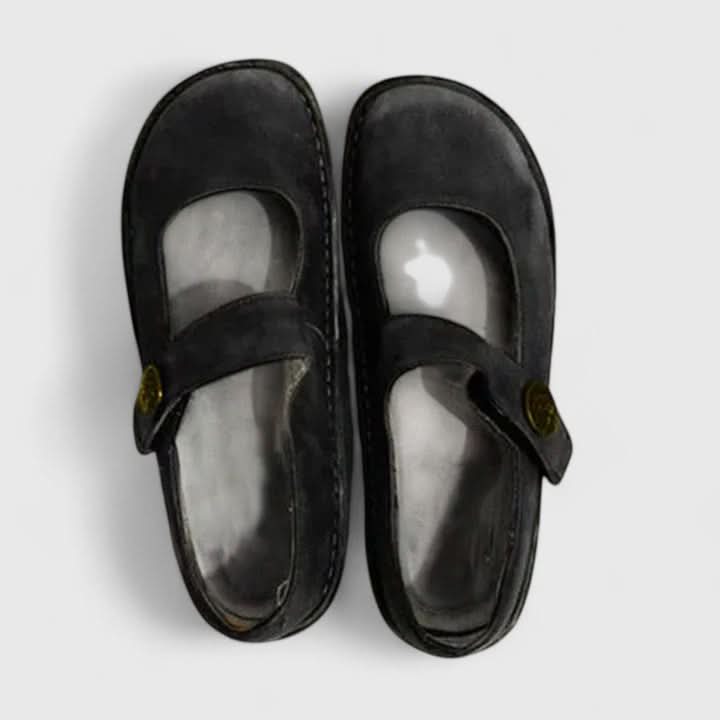 BEATRIX BUCKLE STRAP SHOES
