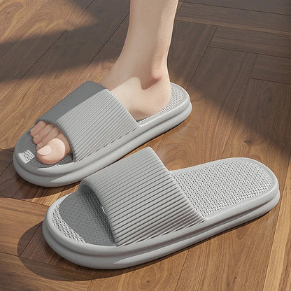 MELLO SOFT RIBBED SLIDES