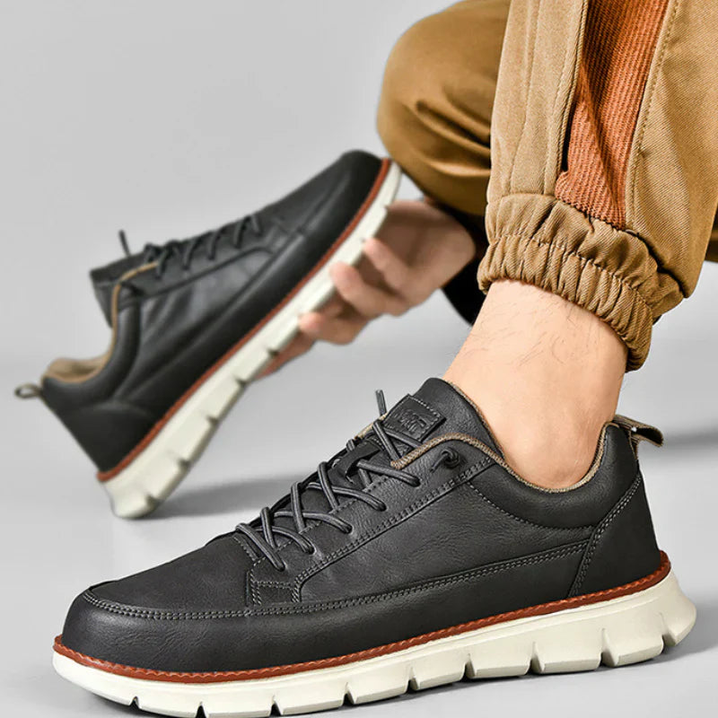 WHITMORE CLASSIC TRAINER