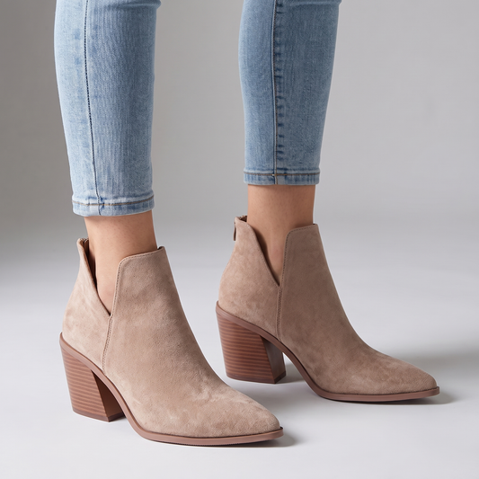 WILLOW COUNTRY ANKLE BOOTS