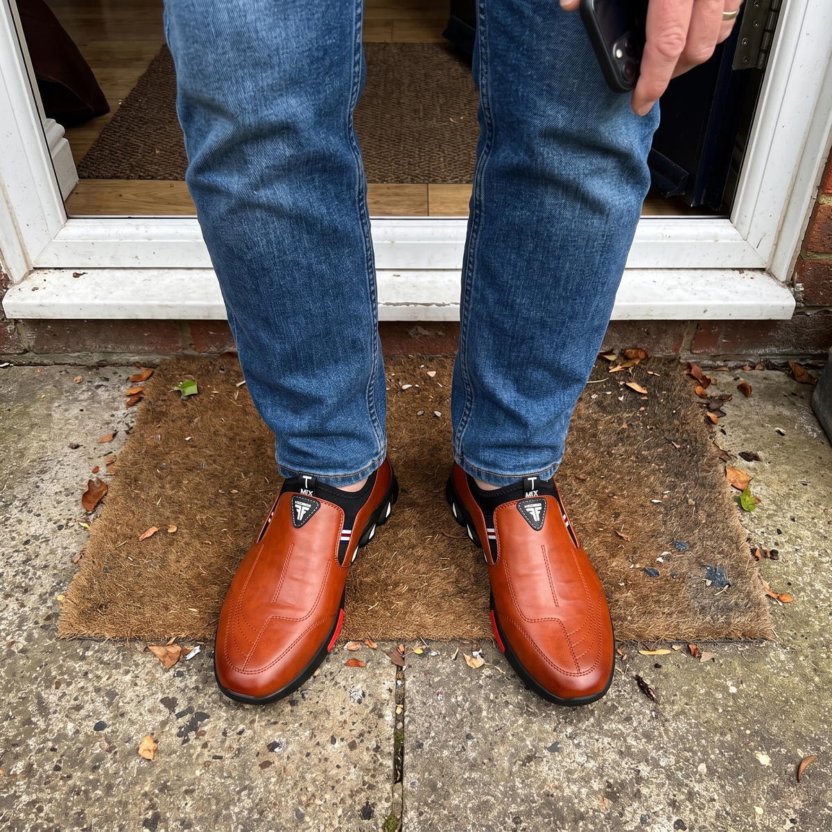 TIMELESS LEATHER FORMAL SHOES