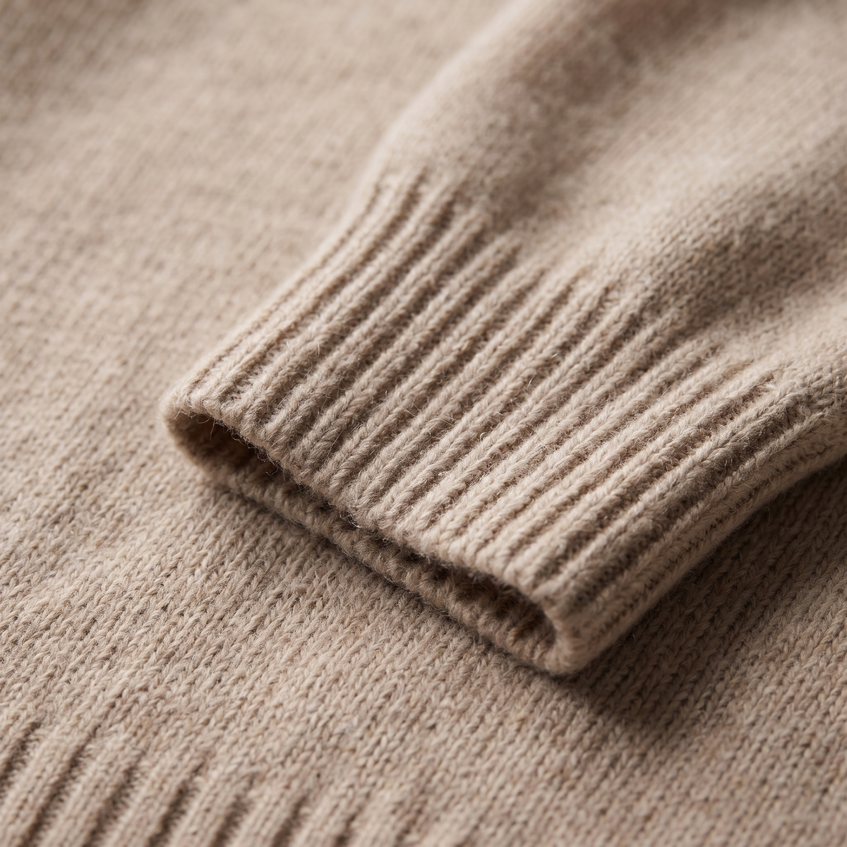ISABELLA CASHMERE HIGH-NECK SWEATER