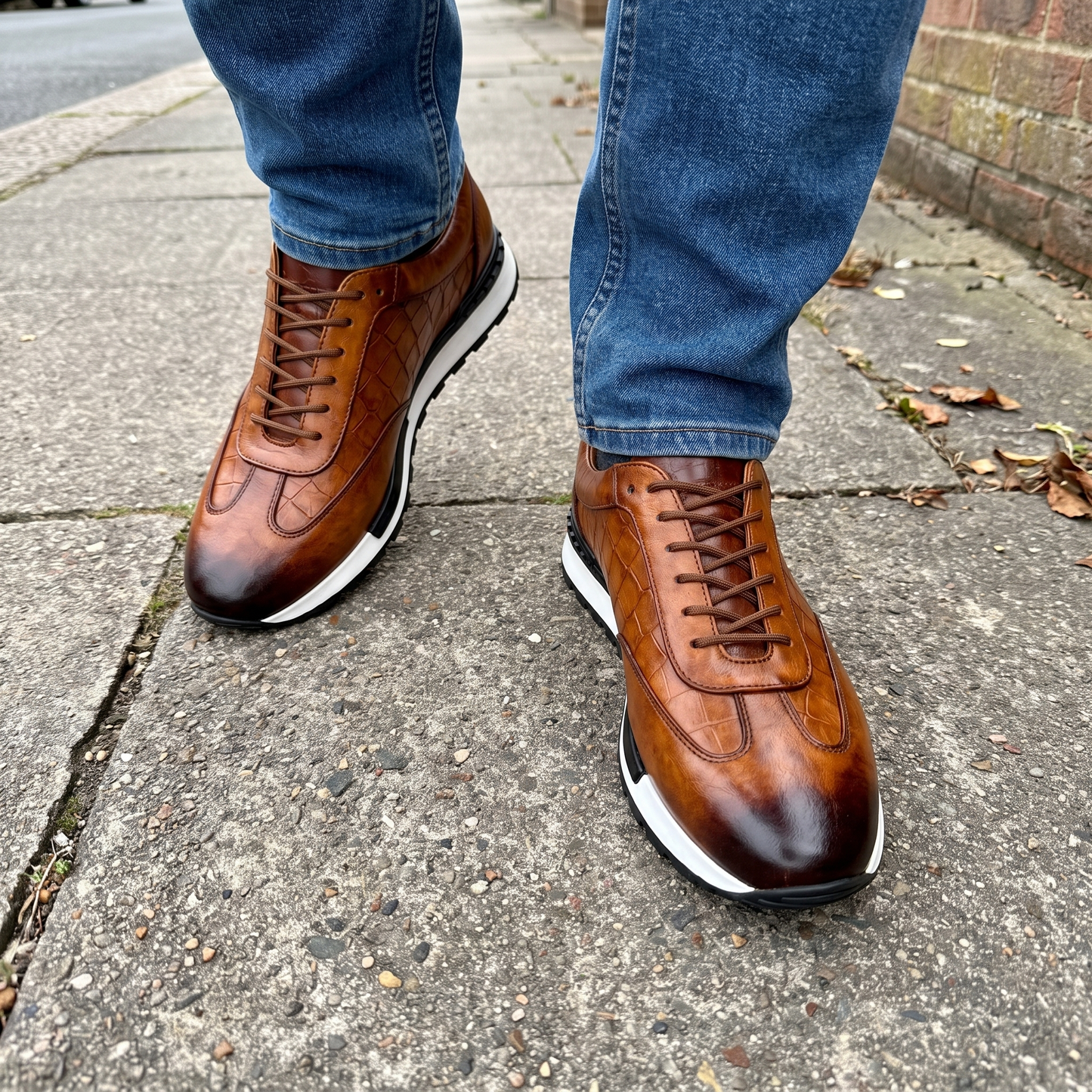 LORENZO LEATHER TRAINERS