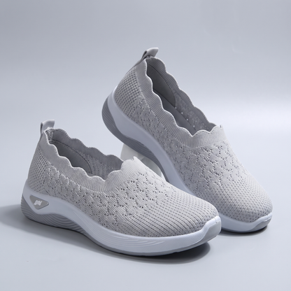 CELESTE COMFORT WALKING SHOES