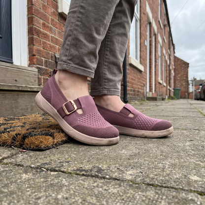 SOFT SOLE COMFORT TRAINERS