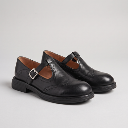 CLASSIC LEATHER BUCKLE LOAFERS