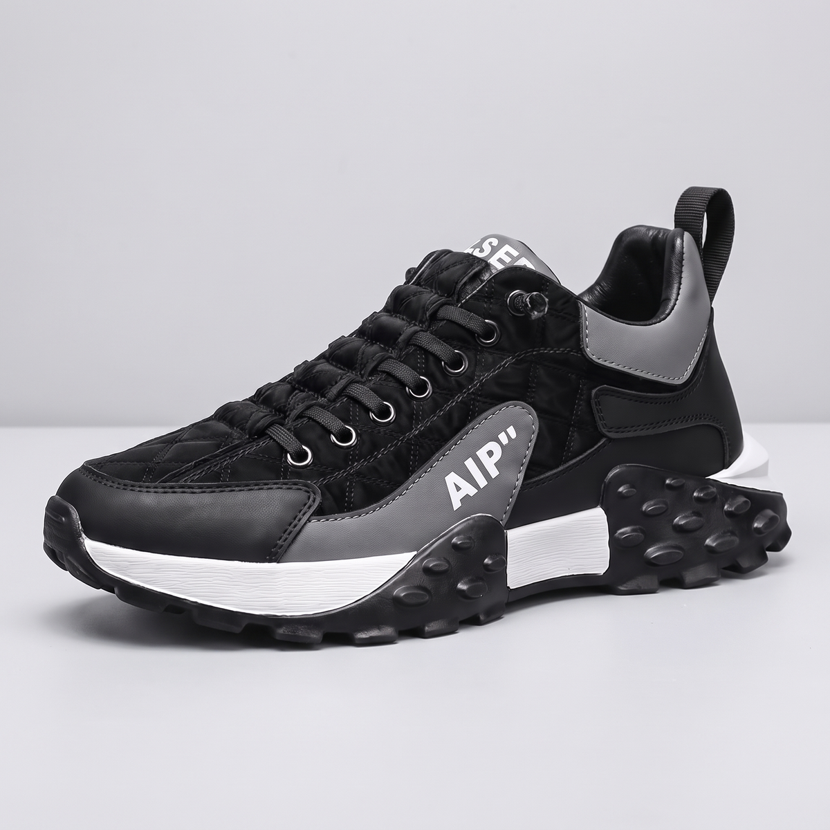 RETRO COMFORT RUNNING TRAINERS