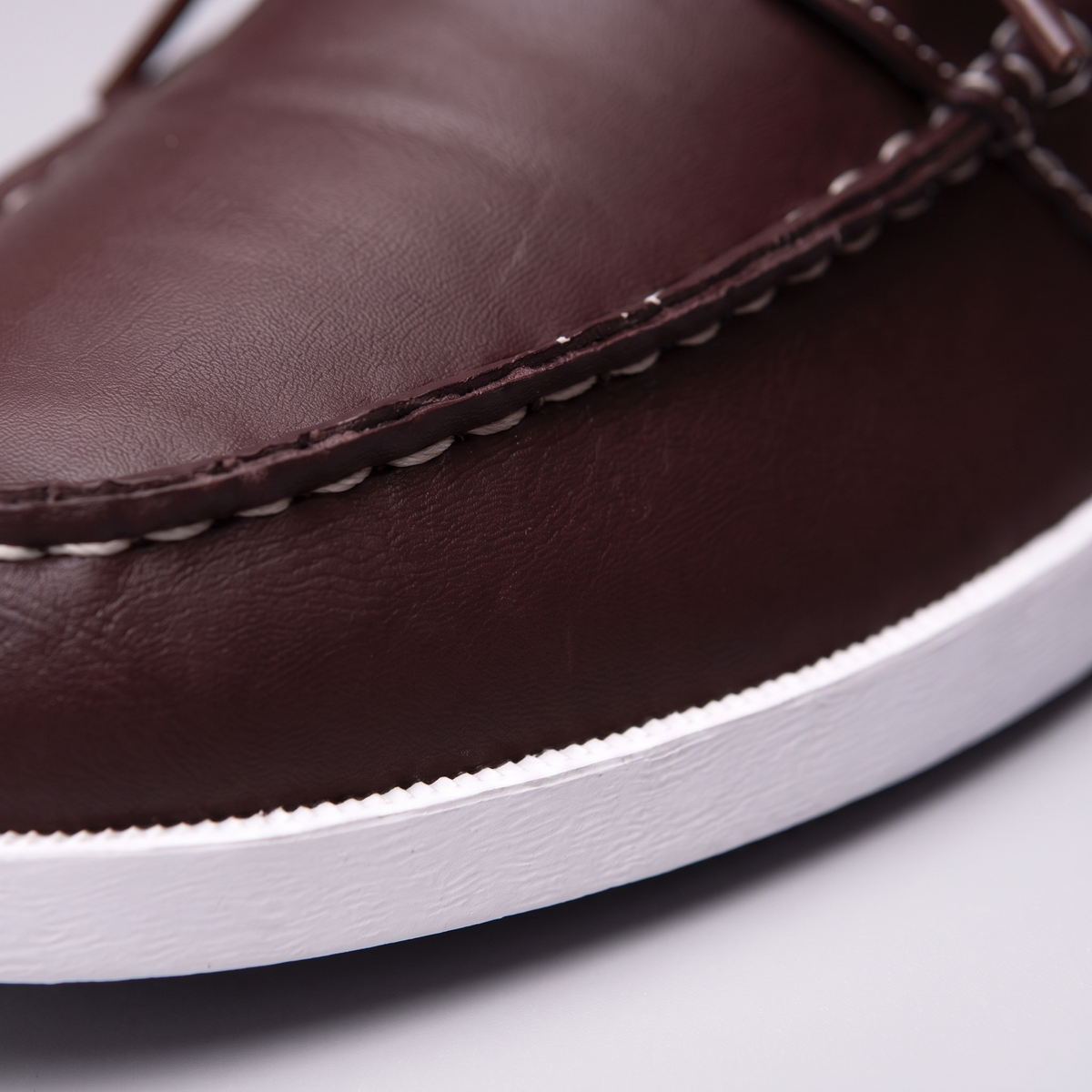CLASSIC LEATHER BOAT SHOES