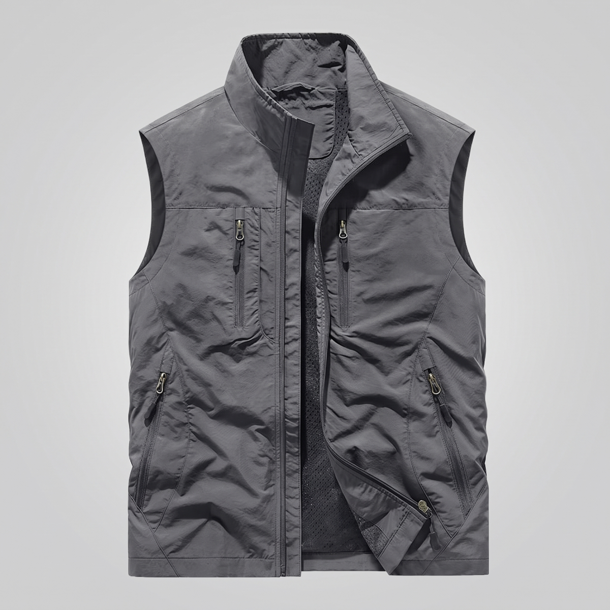 LIGHTWEIGHT ADVENTURE VEST