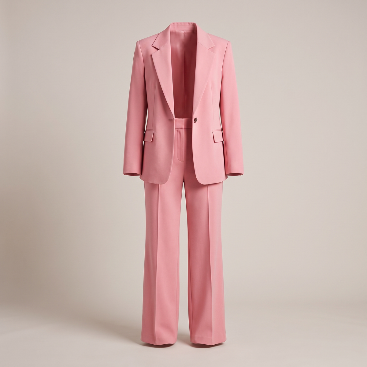 STRUCTURED BLAZER AND TROUSER SET