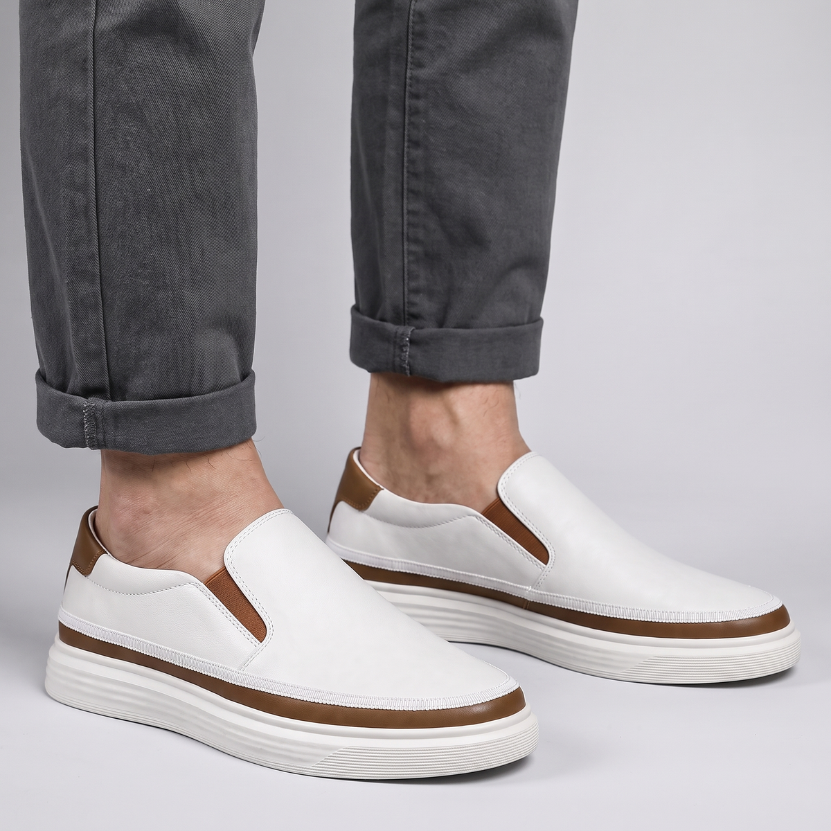 ELASTIC SIDE COMFORT TRAINERS