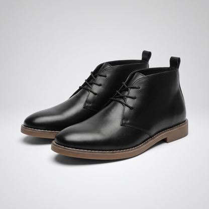 PLAIN TOE CHUKKA BOOTS