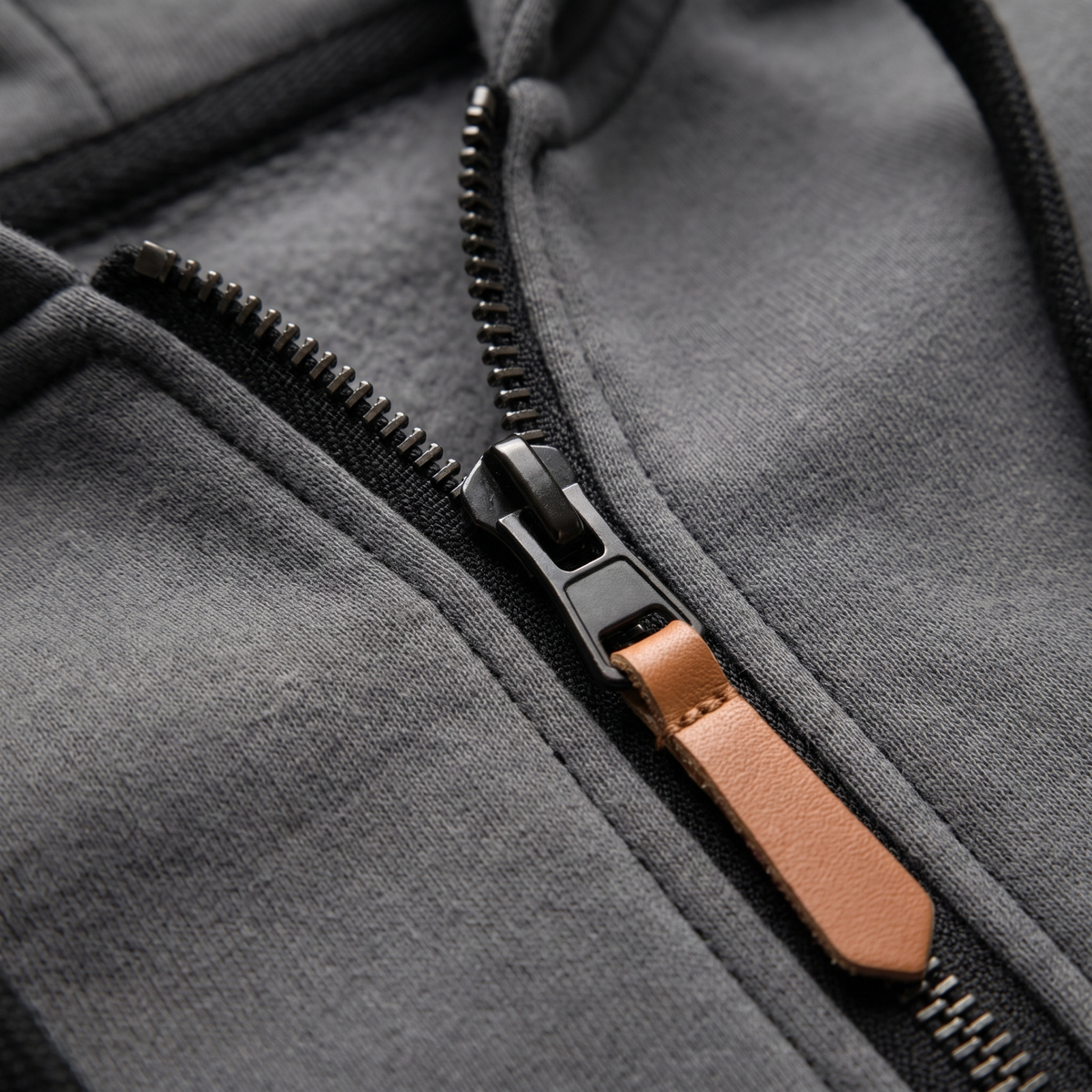 HALF ZIP UTILITY HOODIE