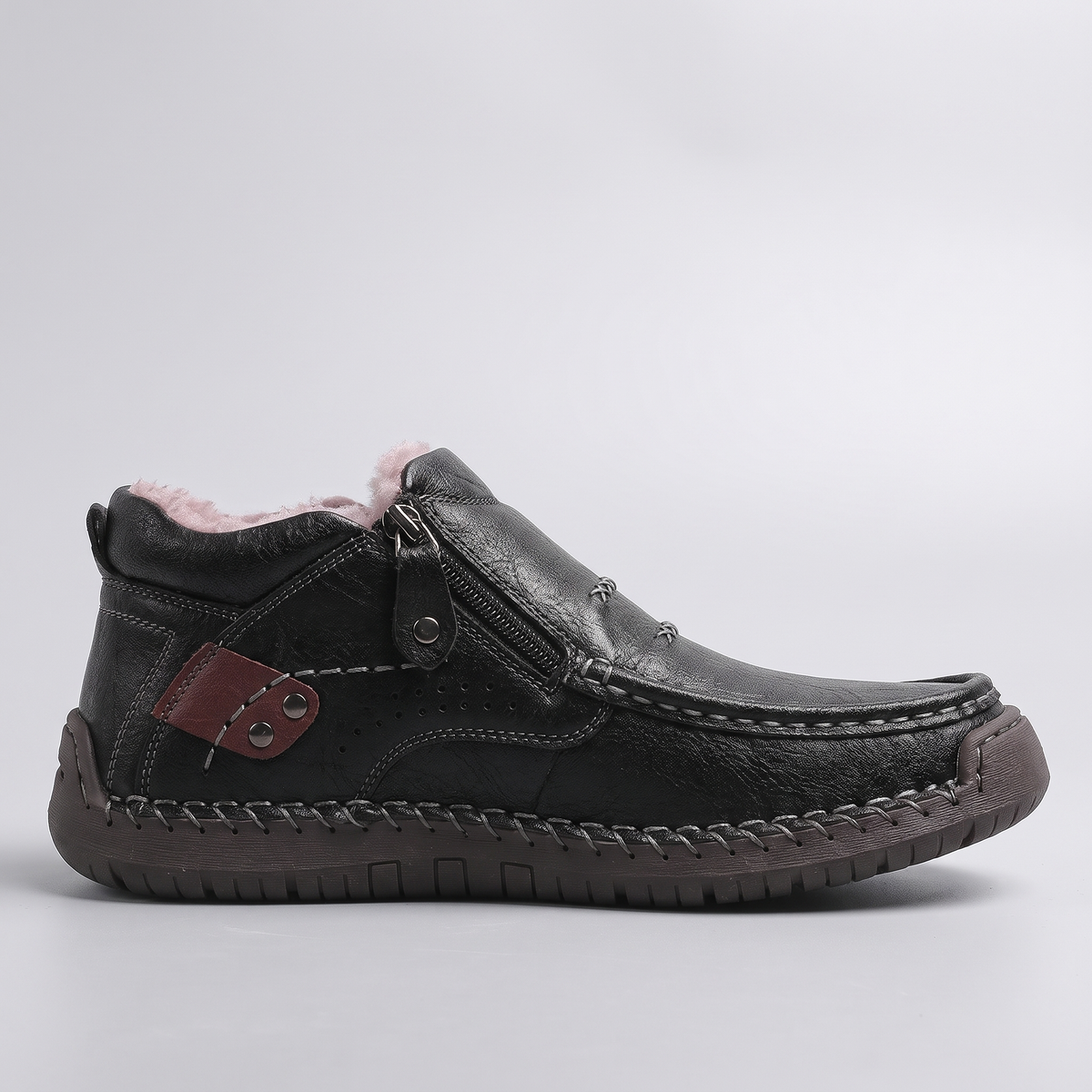WIDE FIT LEATHER WALKING BOOTS