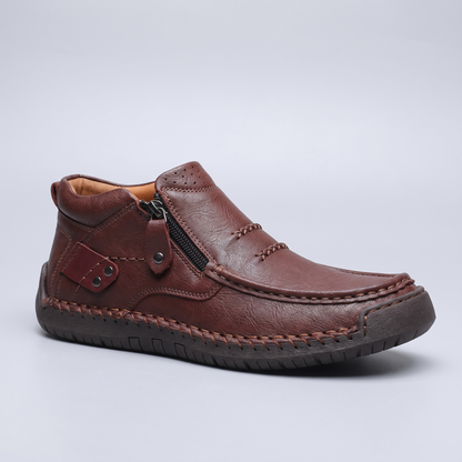 WIDE FIT LEATHER WALKING BOOTS
