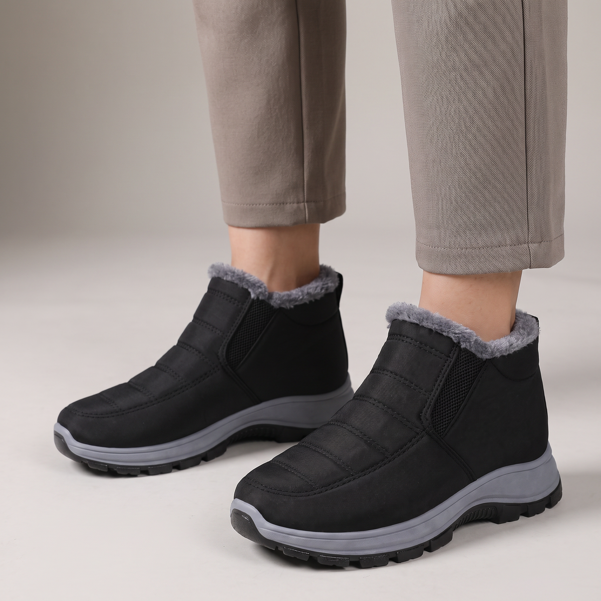 CUSHIONED WINTER WALKING BOOTS