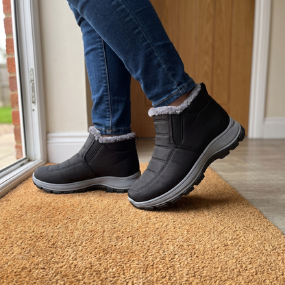 CUSHIONED WINTER WALKING BOOTS