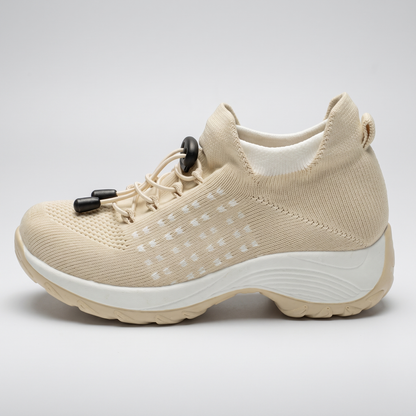 QUICK LACE SUPPORT TRAINERS