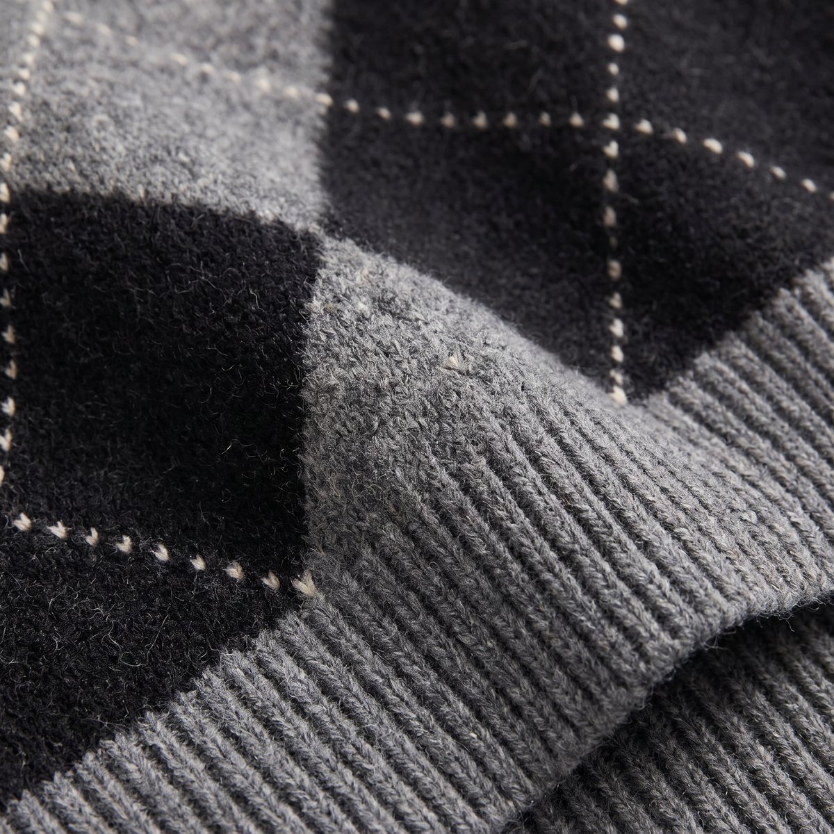 ARGYLE ROLL NECK KNIT SET