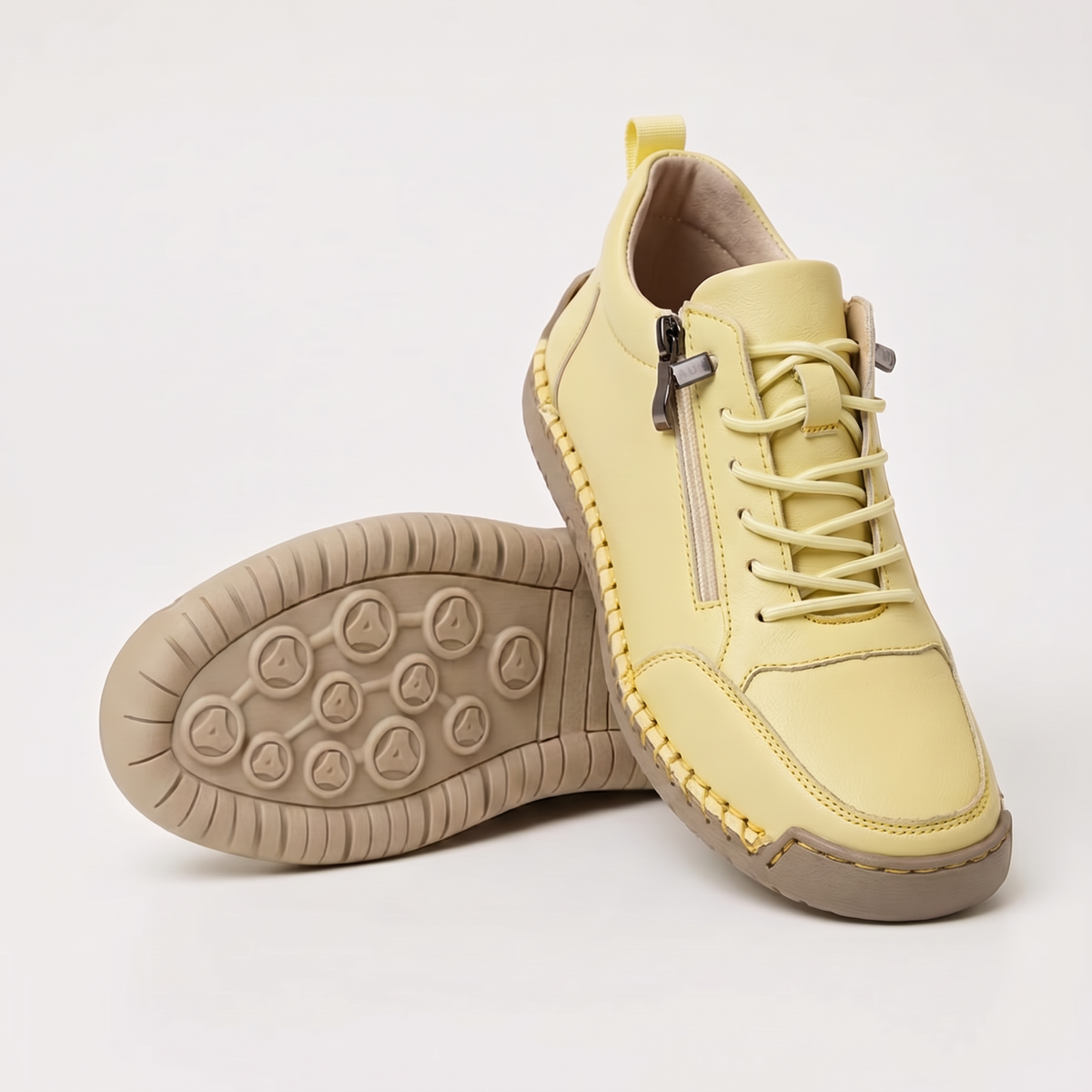 DUAL FASTEN COMFORT TRAINERS