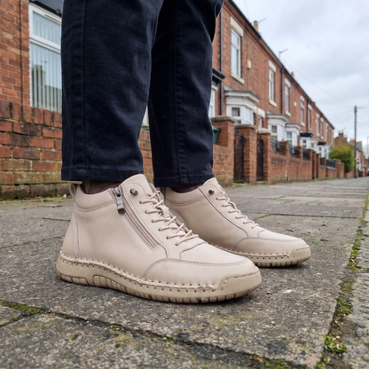 DUAL FASTEN COMFORT TRAINERS