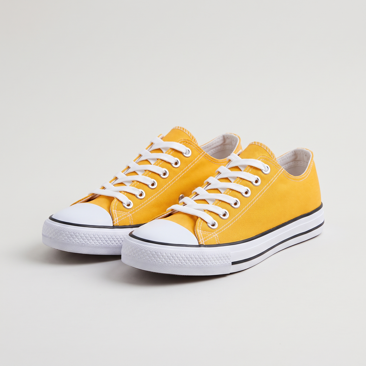 CANVAS TOE CAP TRAINERS