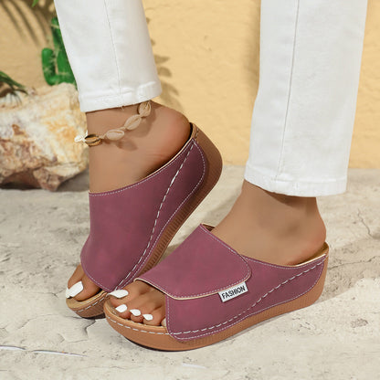 OLYNDRA ORTHOPEDIC SANDALS