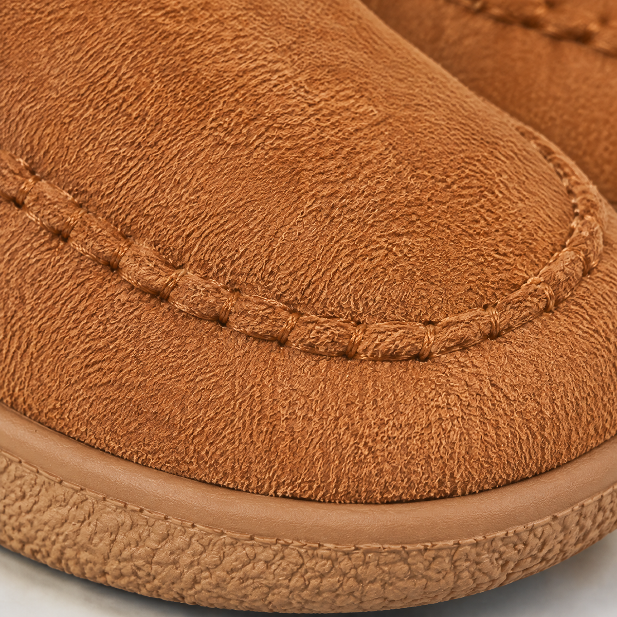 FLEECE COLLAR MOCCASIN BOOTS