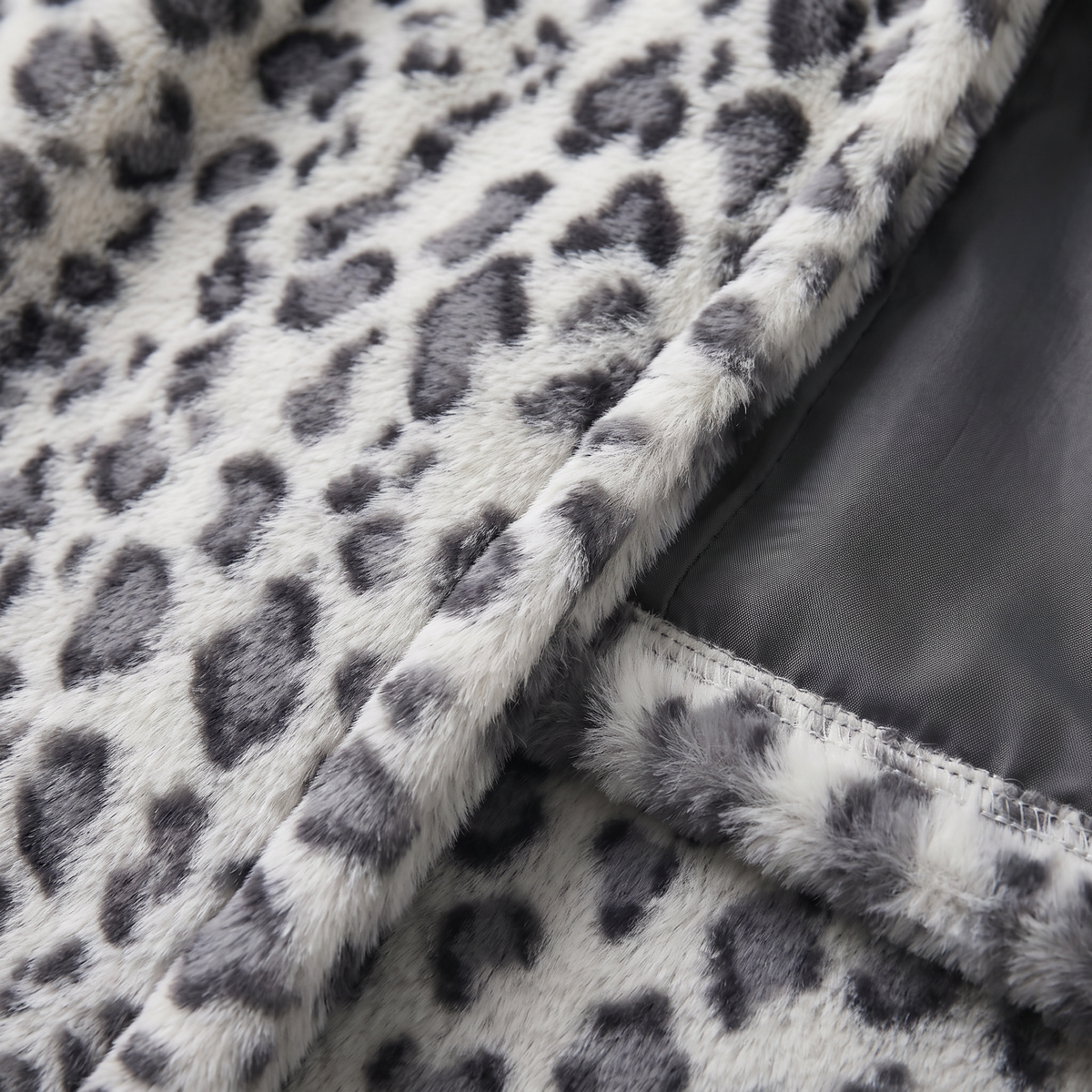 ANIMAL PRINT PLUSH COAT