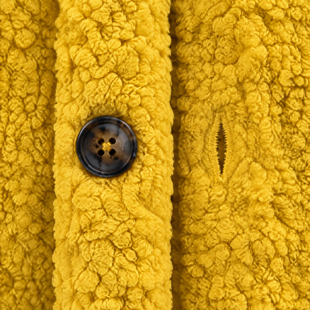 SOFT PILE BUTTON JACKET