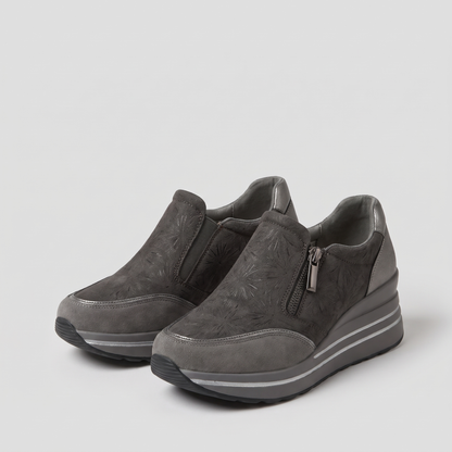 EMBOSSED COMFORT WALKING SHOES