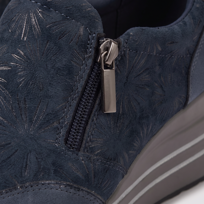 EMBOSSED COMFORT WALKING SHOES