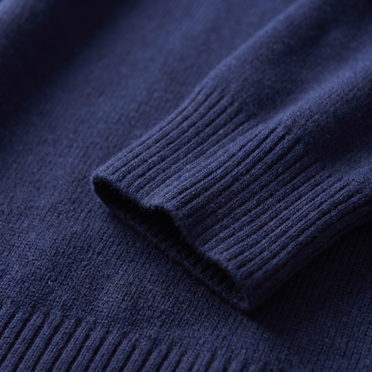 FINE KNIT ROLL NECK JUMPER