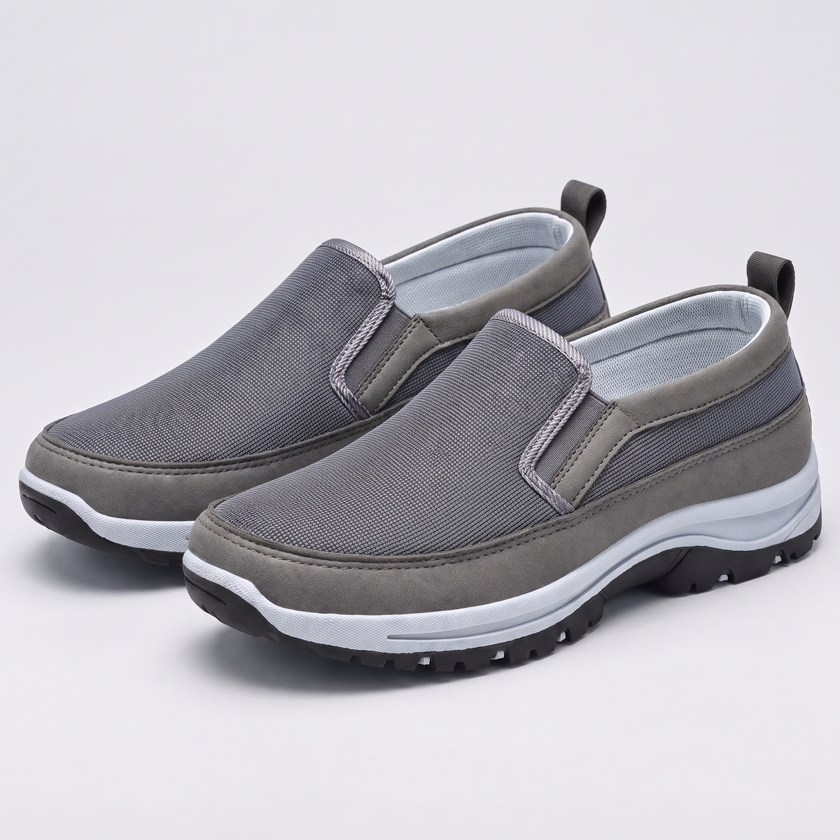 EASY-ON OUTDOOR WALKING SHOES