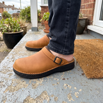 CLOSED TOE WALKING MULES