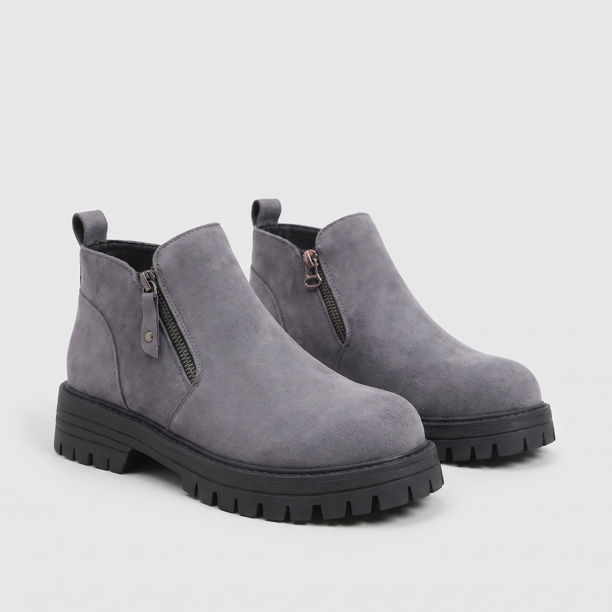 SIDE ZIP CHUNKY ANKLE BOOTS