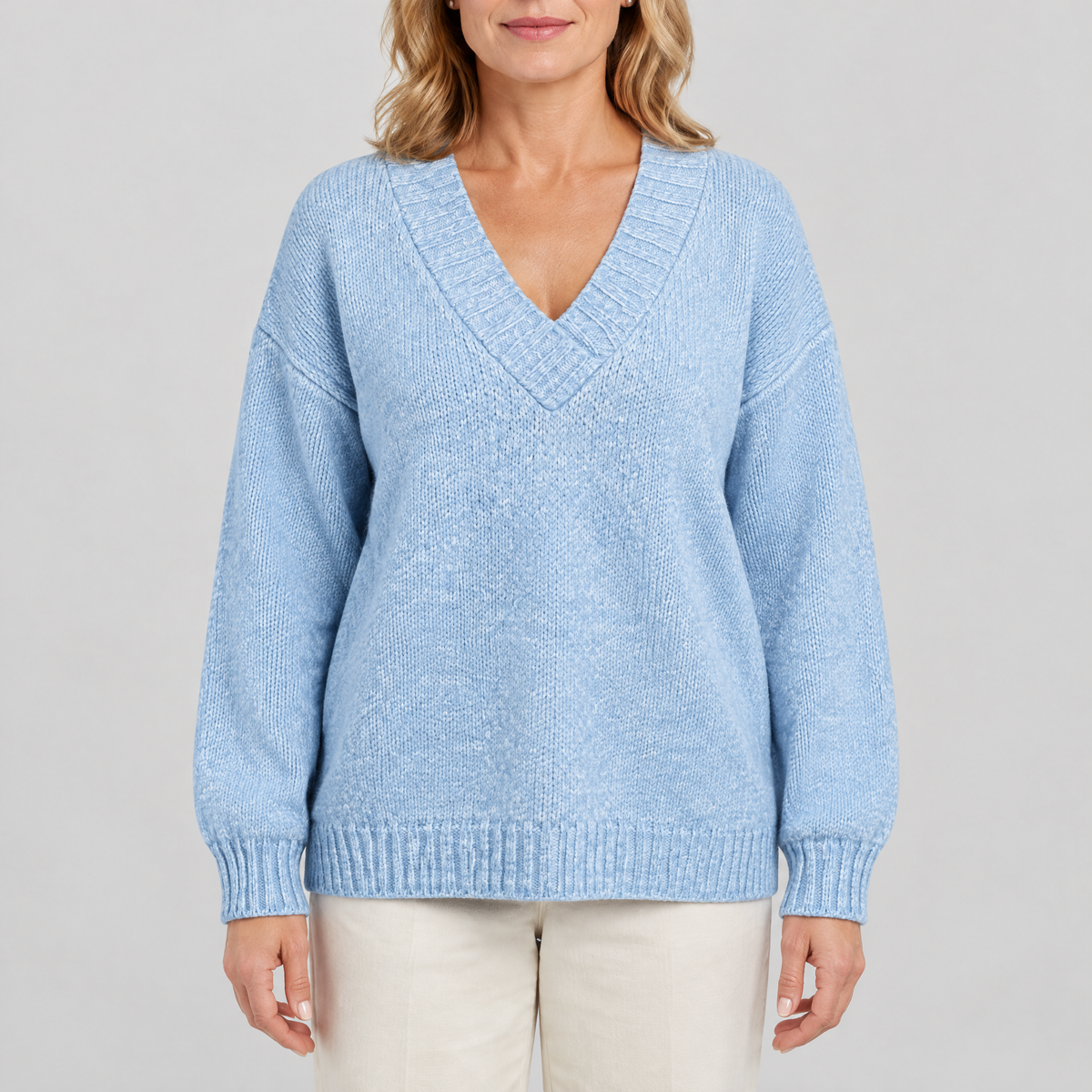 DEEP V-NECK KNIT JUMPER