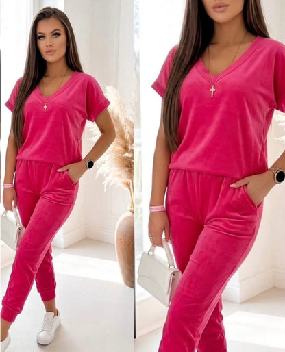 ELOWEN LOUNGE SET