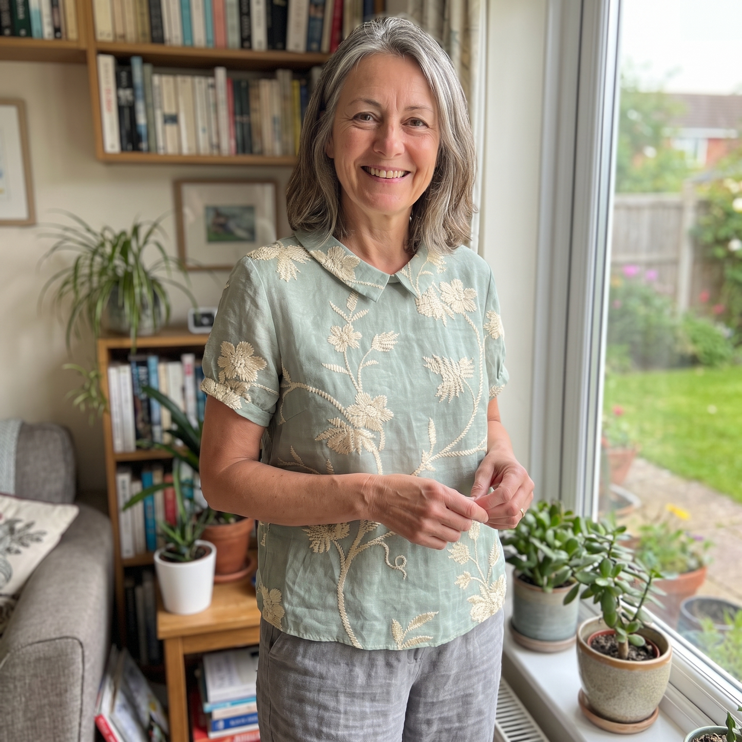 ROSEDENE SAGE FLORAL BLOUSE