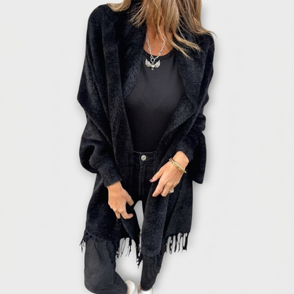 FERNLEIGH KNITTED FRINGE WRAP