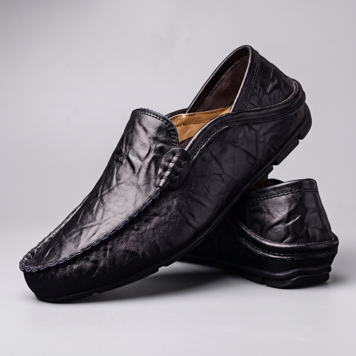 MATTEO CLASSIC LEATHER MOCCASINS